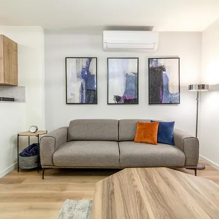 Elegant Flat Close To Malls In Sariyer Apartment *
